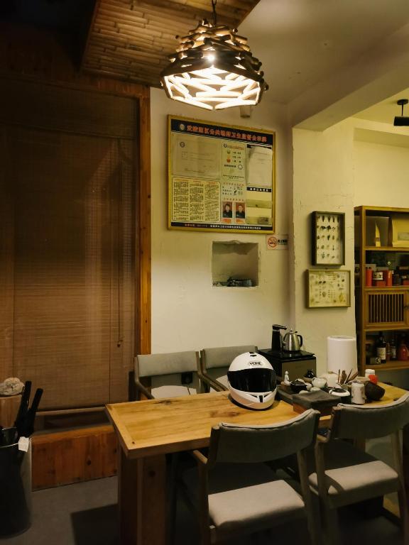 Posezení v ubytování Wally House青山惠风民宿