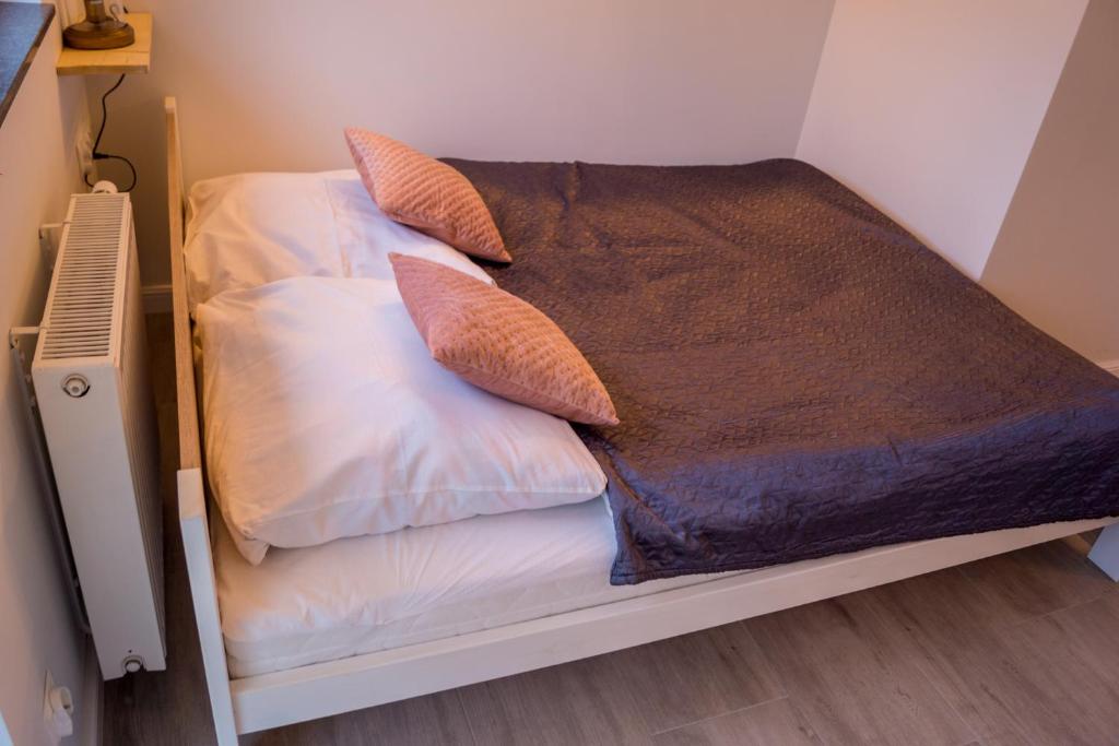 Postel nebo postele na pokoji v ubytování Zibi i Pod Topolami