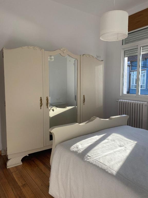 Posteľ alebo postele v izbe v ubytovaní Casa Morín, apartamento Ribeira Sacra