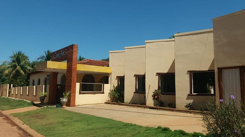 Canoas hotel