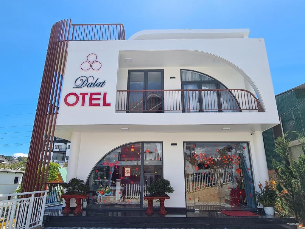 Dalat Otel