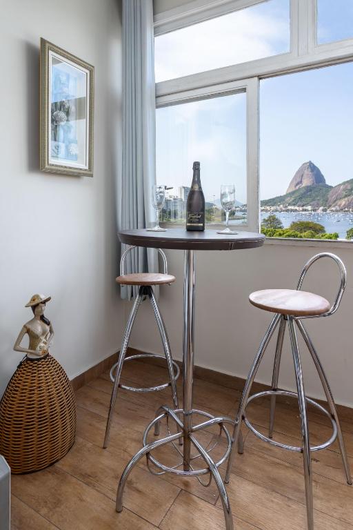 Charmoso Apartamento na Praia de Botafogo - Apartamento Con Vista Al Mar