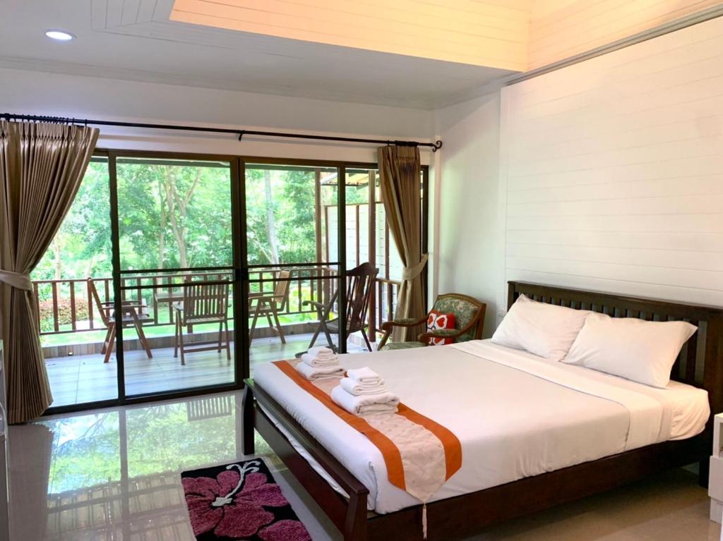 Moosiyard Hometel Khaoyai - Standard Double Room