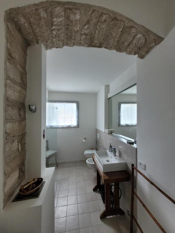 Koupelna v ubytování B&B Dal Nonno