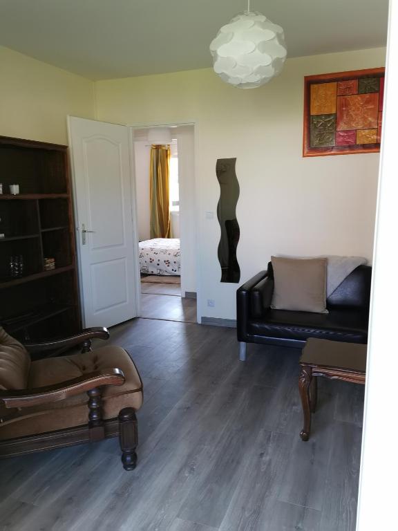 Petite maisonnette de plein pied - Twee Slaapkamers Huis