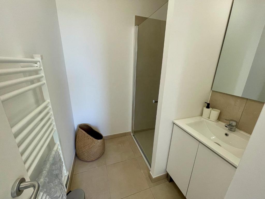 Résidence Marina Di Bravone - Appartement Avec Vue Sur Mer