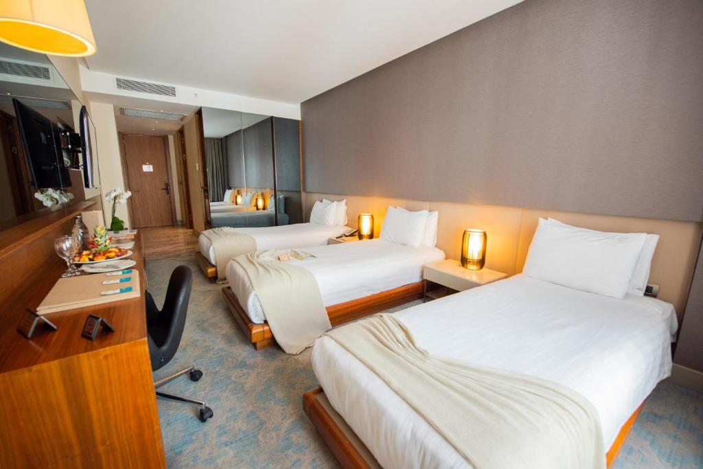 Dosso Dossi Hotels & Spa Downtown - 