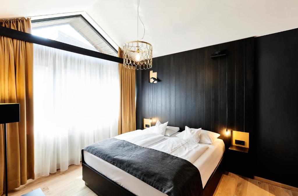 Hotel Zugbrücke Grenzau GmbH - Rey Suite