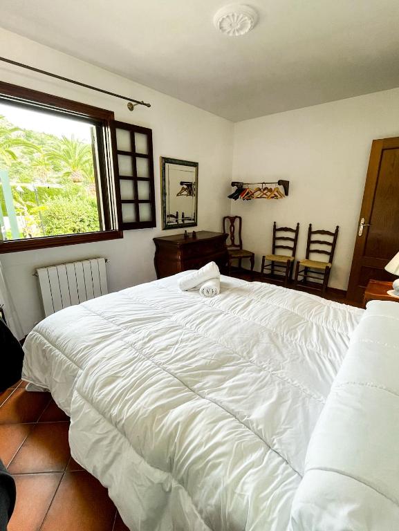 Postel nebo postele na pokoji v ubytování Villa La Torreta REF 056