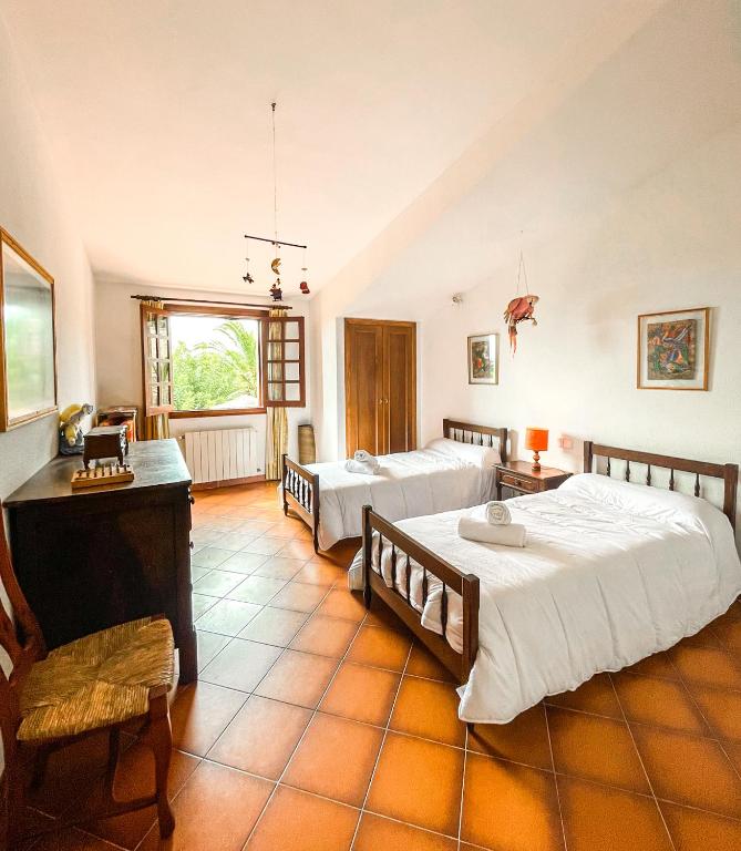 Postel nebo postele na pokoji v ubytování Villa La Torreta REF 056