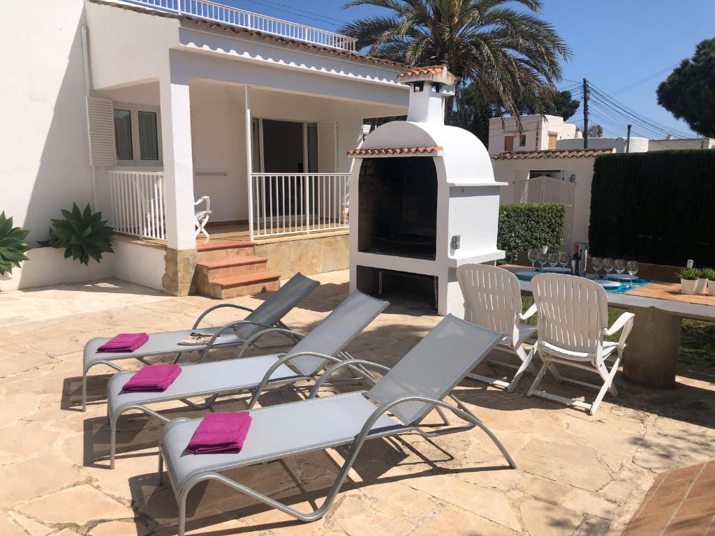 A patio or other outdoor area at Apartment ONA ONE SUN with Pool, AC, BBQ, Wifi in Cala D'or