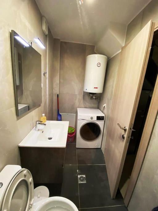 Kúpeľňa v ubytovaní Luxury Loft Kalu Tsesme B