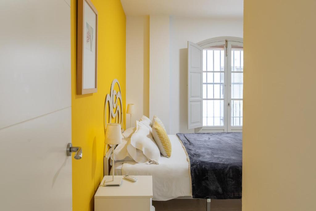 Reservaloen Plaza del Salvador, Seville – Updated 2023 Prices