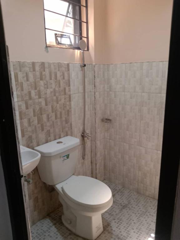 RedDoorz @ JJ & KAYE APARTMENT - 标准双人间