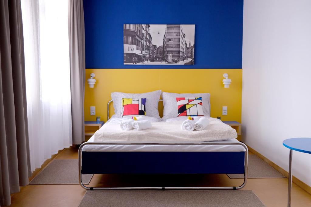 Hotel Avion - National Cultural Monument - ICONIC HOUSES ORG - Resim 17