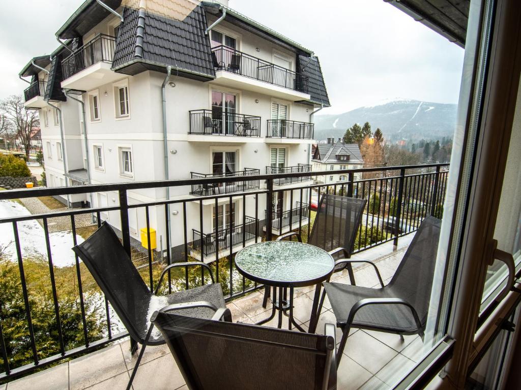 Výhľad na hory alebo výhľad na hory priamo z apartmánu