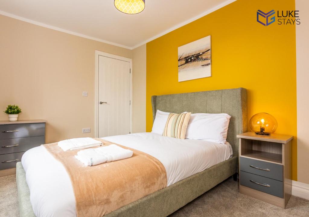 ◑Beautiful 4 Bed House ◑ 1 Bed Ensuite◑ Durham◑, Durham – posodobljene cene  za leto 2022
