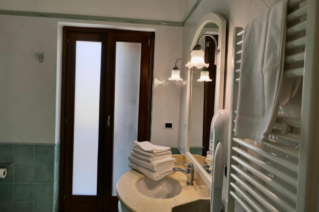Zdjęcie z galerii obiektu Ganimede Apartament w mieście Sperlonga