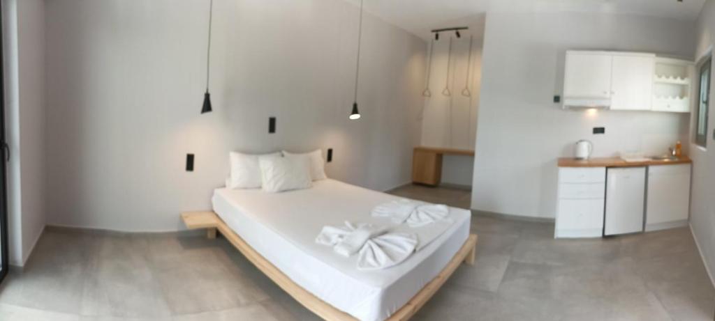 Posteľ alebo postele v izbe v ubytovaní Galini Studios & Apartments-Adults only