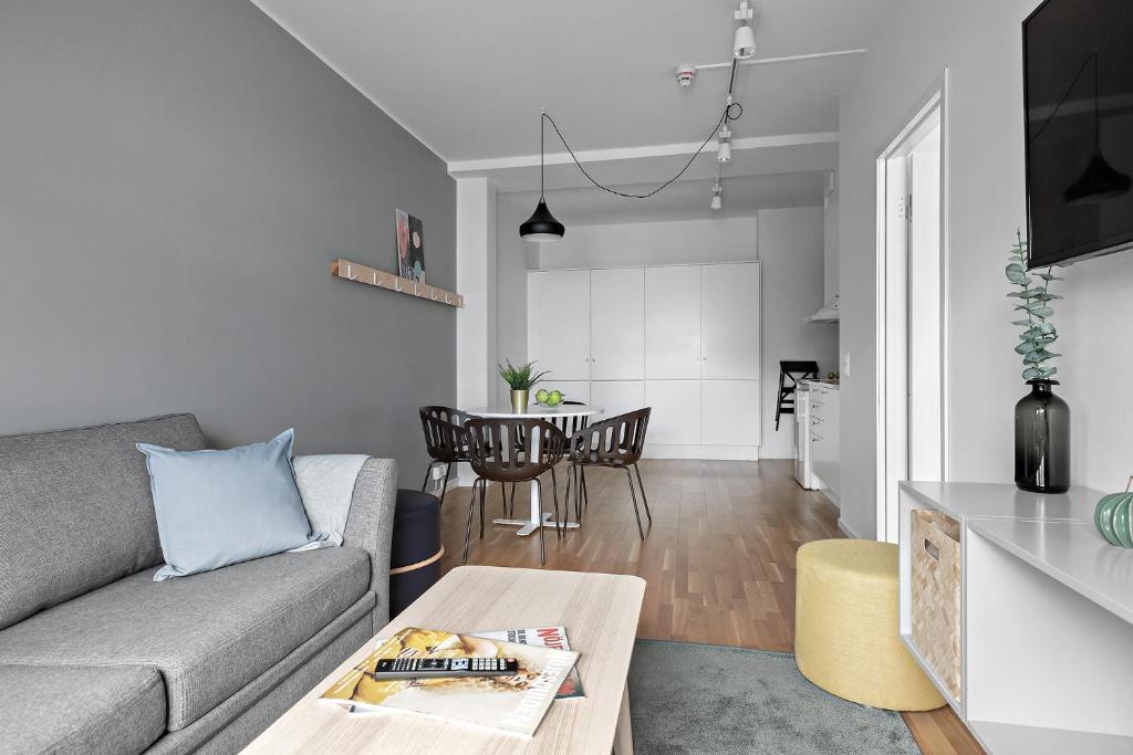 Forenom Hotels & Apartments Kista - Resim 27