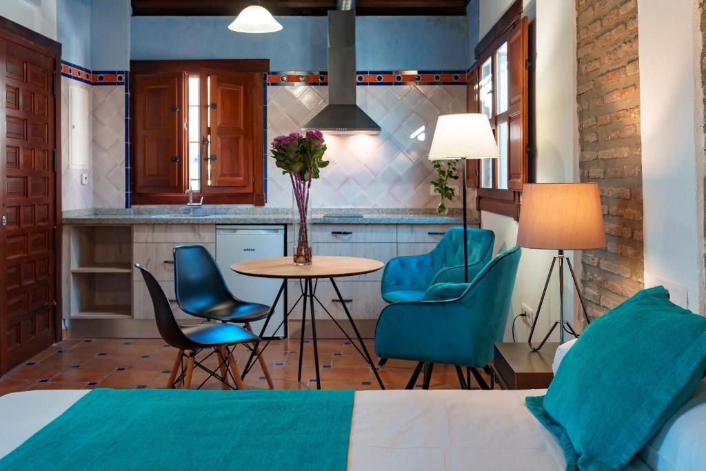 SUITES CASA DE LAS COLUMNAS - Resim 33