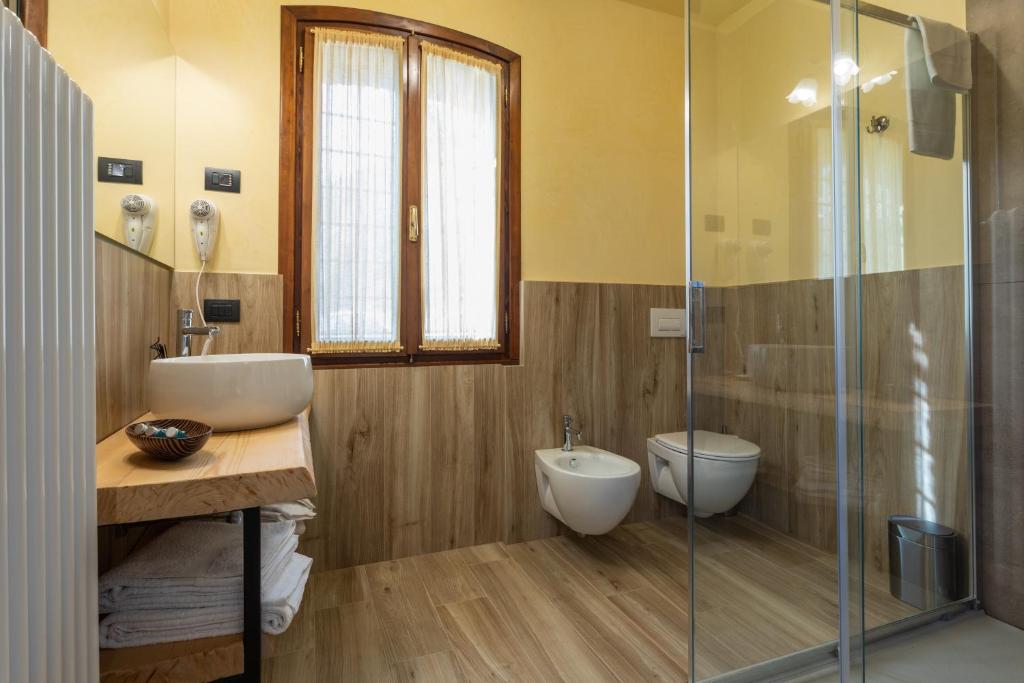Koupelna v ubytování Borgo Petrarca