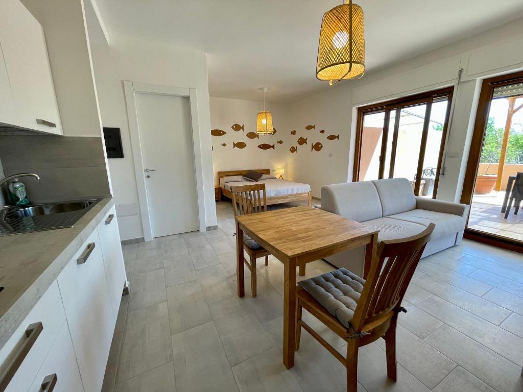 Kuchyňa alebo kuchynka v ubytovaní SeaSun Guest House Alghero