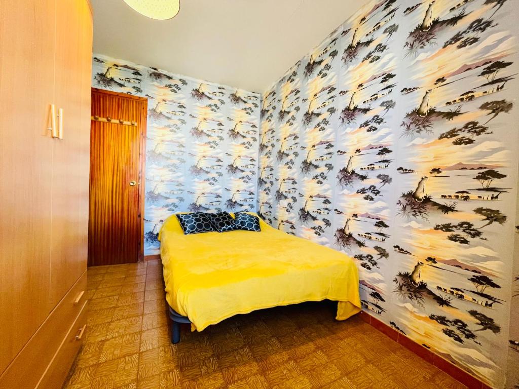 A bed or beds in a room at P Alberes BJ2