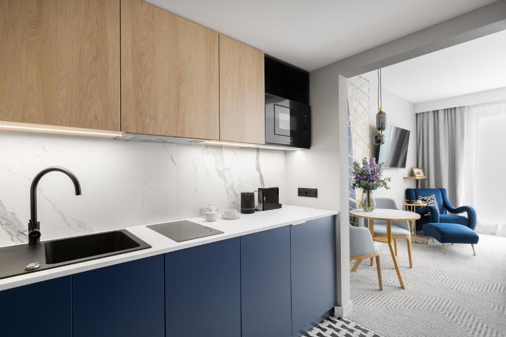 Royal Tulip Warsaw Centre - 4