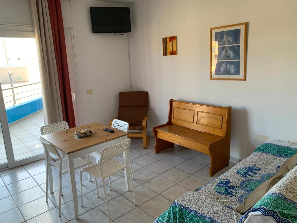Apartamentos Mar Azul Arinaga - Apartamento Con Balcón