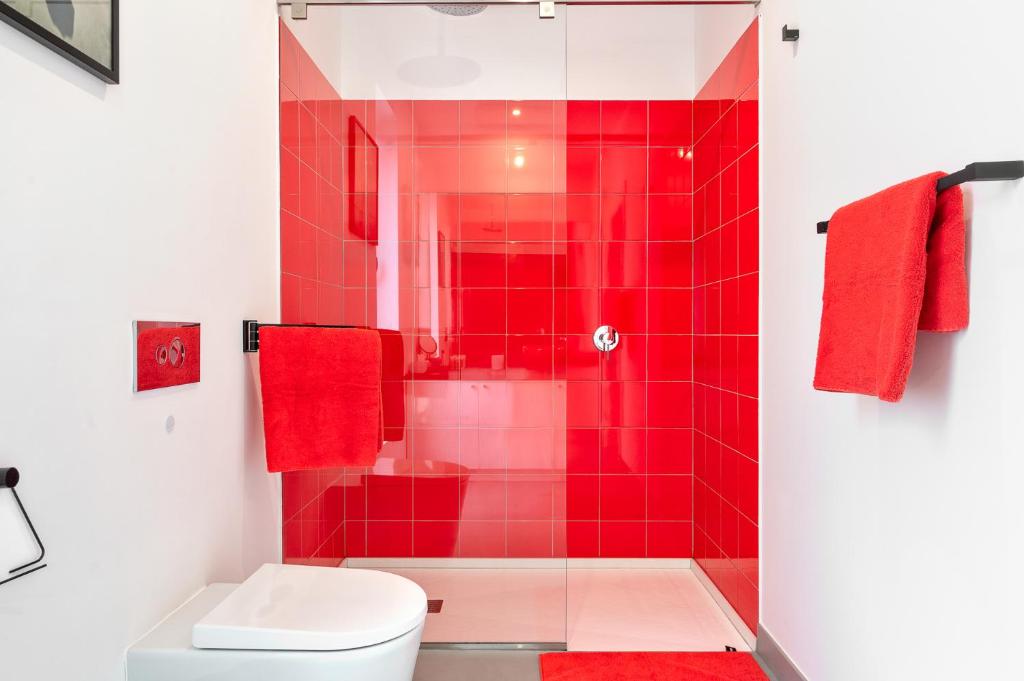Koupelna v ubytování Flamboyant Boutique B&B
