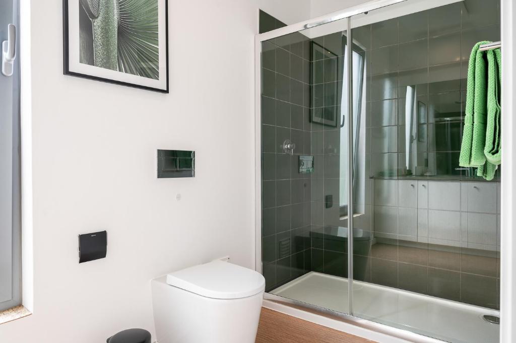 Koupelna v ubytování Flamboyant Boutique B&B