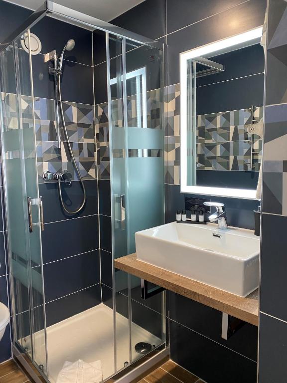 Hôtel Clairefontaine - Resim 19