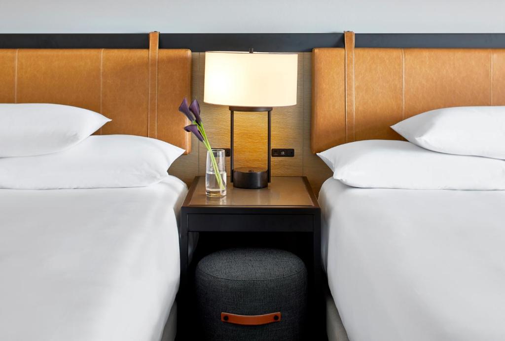 Hyatt Regency Atlanta - Queen Room With Two Queen Beds With Balcony And City View