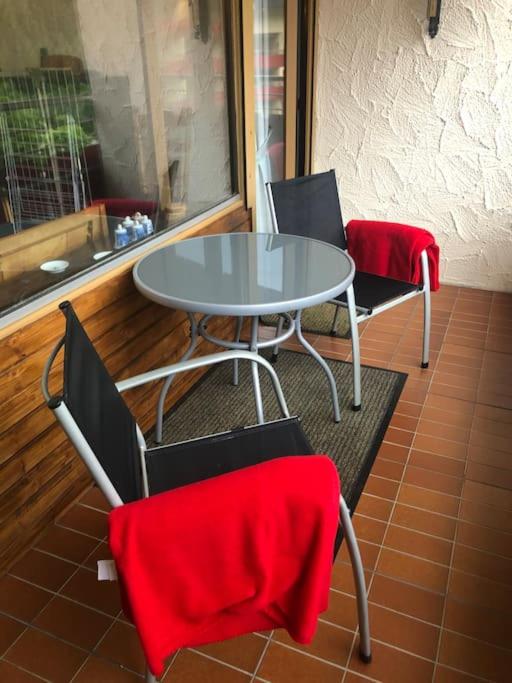 Posedenie v ubytovaní Groot appartement in Aparthotel met prachtig uitzicht