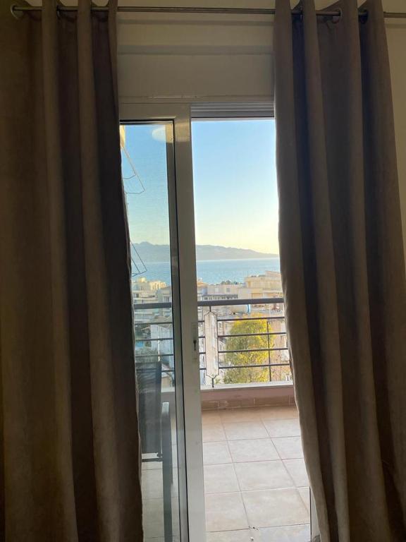 Melina Apartment - Imazhi 8