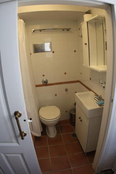 Zdjęcie z galerii obiektu Cosy Double Space Appartment w mieście Andros