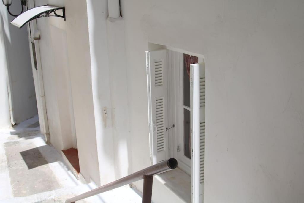 Zdjęcie z galerii obiektu Cosy Double Space Appartment w mieście Andros