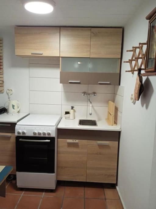 Zdjęcie z galerii obiektu Cosy Double Space Appartment w mieście Andros