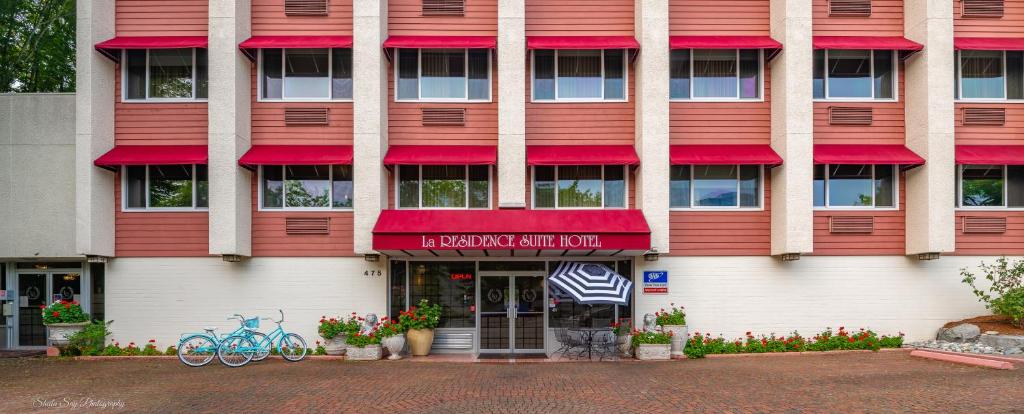Jízda na kole v ubytování La Residence Suite Hotel nebo okolí