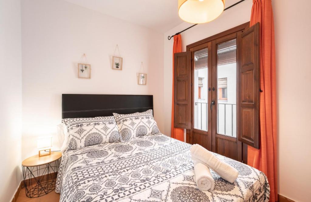 Posteľ alebo postele v izbe v ubytovaní ELVIRA 60 Homes