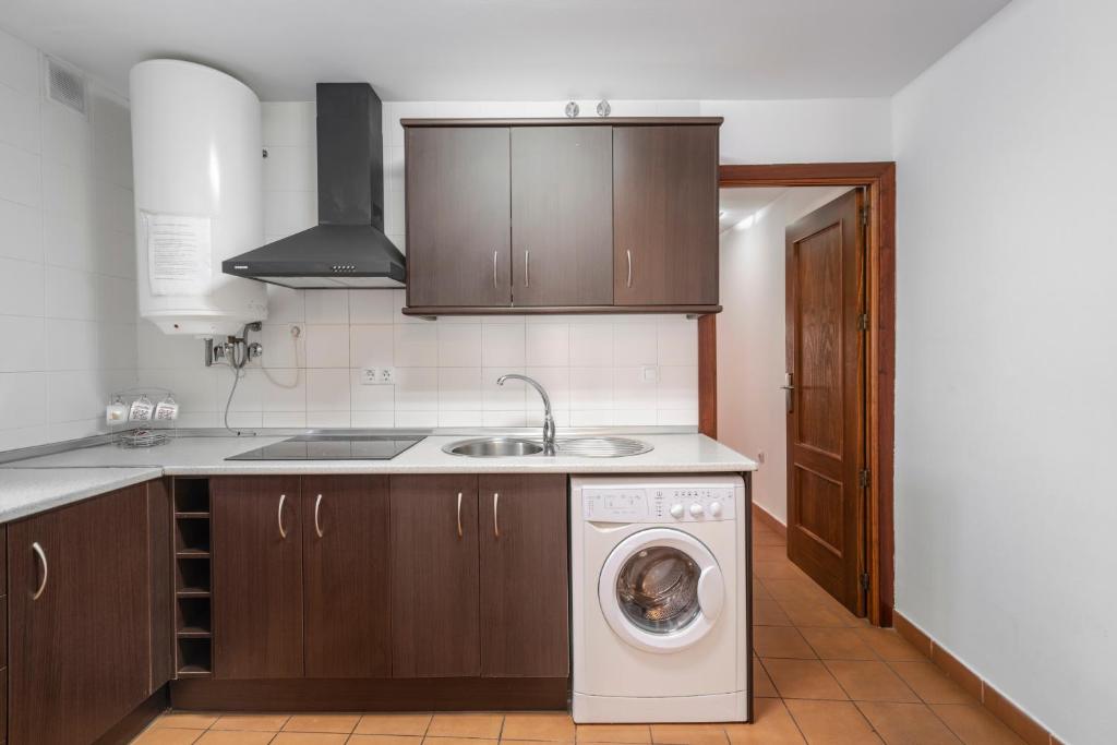 Kuchyňa alebo kuchynka v ubytovaní ELVIRA 60 Homes