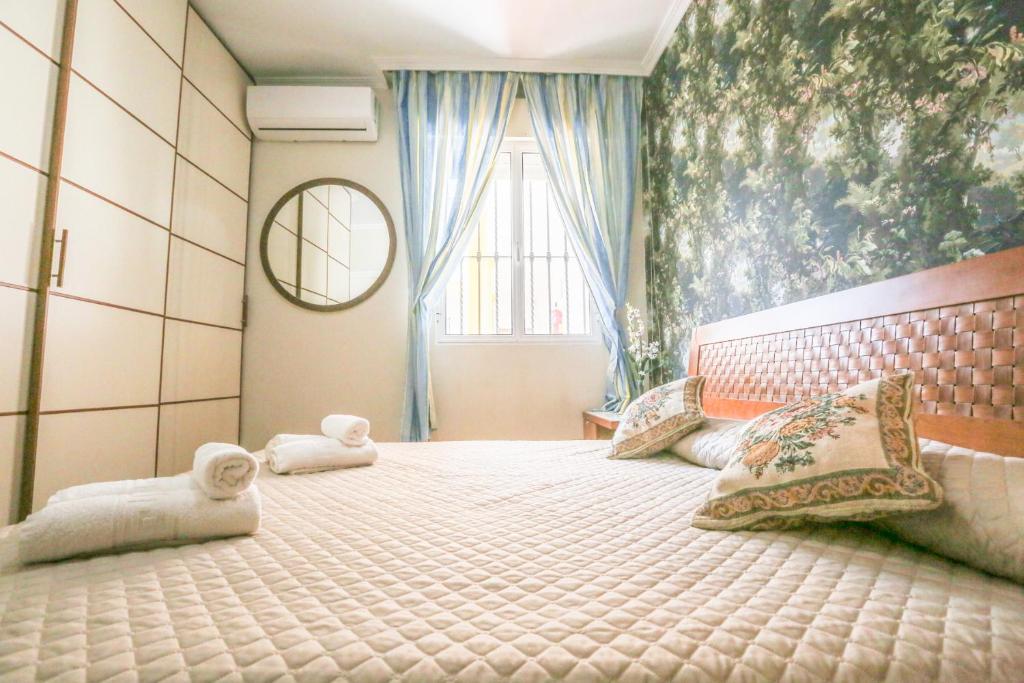 JUDERIA CENTER PREMIUM SUITES FREE Parking, Sevilla ...