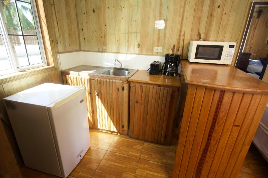 Kuchyň nebo kuchyňský kout v ubytování Hotel Playa Caribe