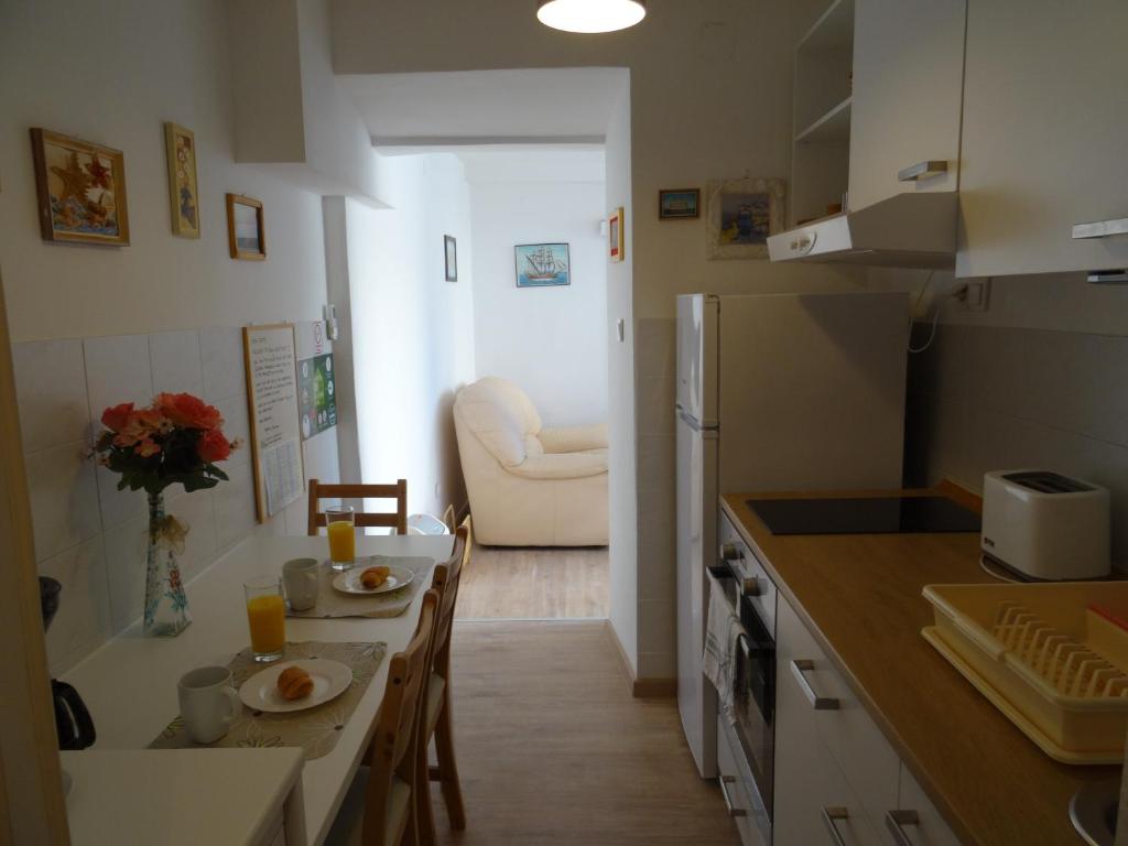 Kuchyňa alebo kuchynka v ubytovaní Apartments Only