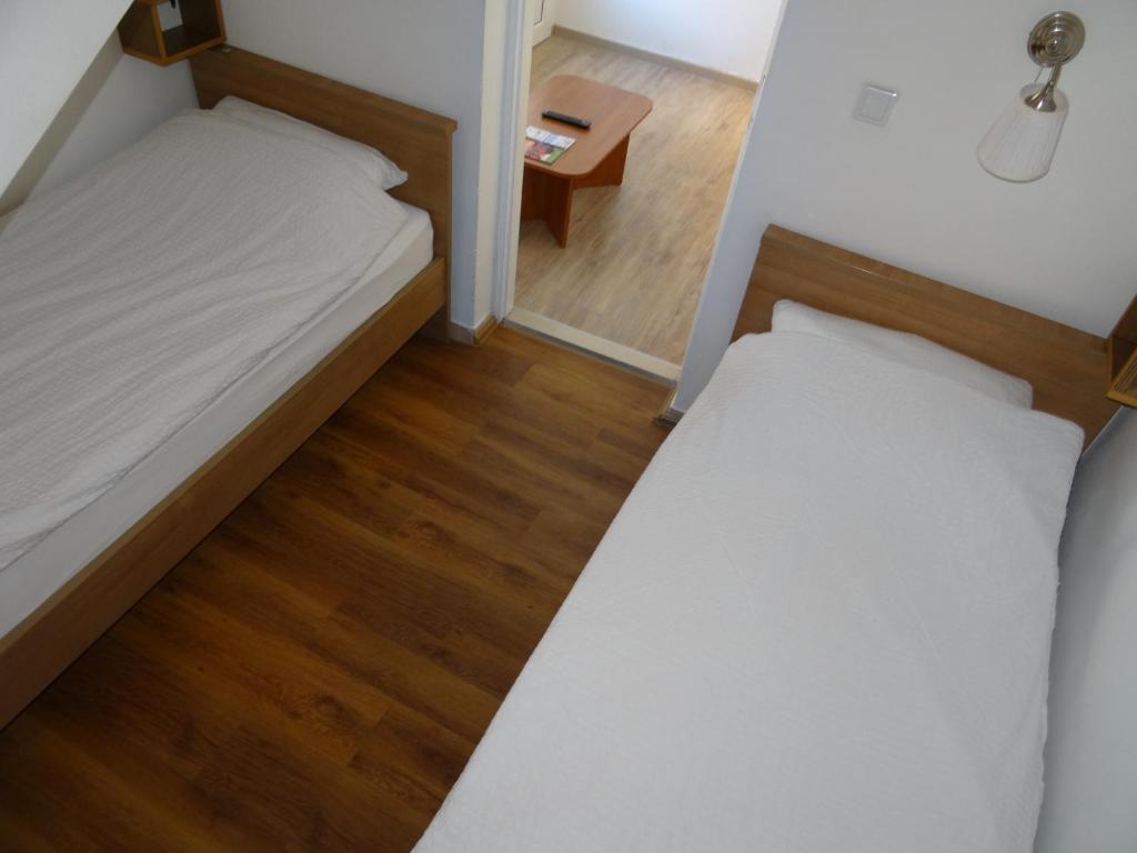 Posteľ alebo postele v izbe v ubytovaní Apartments Only