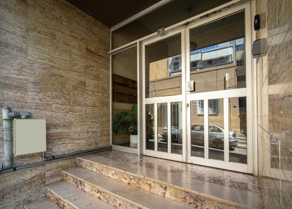 Fotografia z galérie ubytovania Stay-in-Art, Little Imaginary Apt, 20' to Acropolis v Aténach