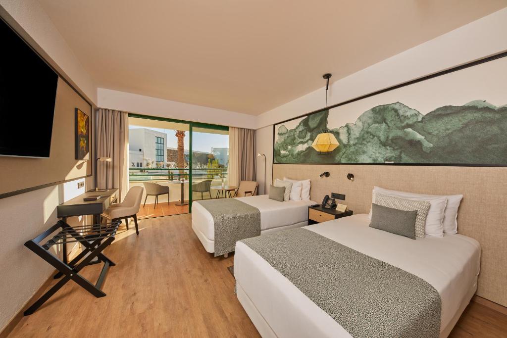 Dreams Lanzarote Playa Dorada Resort & Spa - 