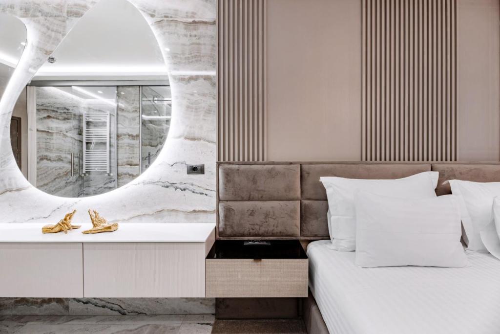 Hotel Mirror - Suite Présidentielle - Immeuble Anex Et Navette Aéroport Gratuite