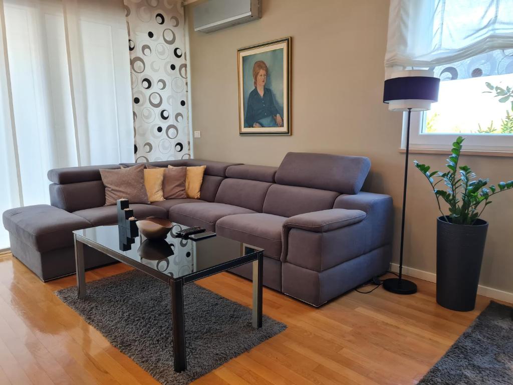 Posedenie v ubytovaní Holiday Home Drago